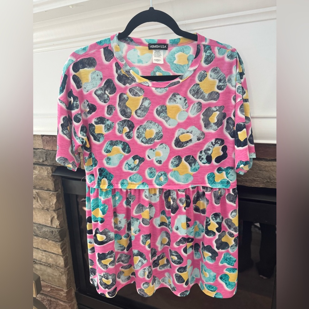 Hemish USA Pink Multicolor Leopard Print Top